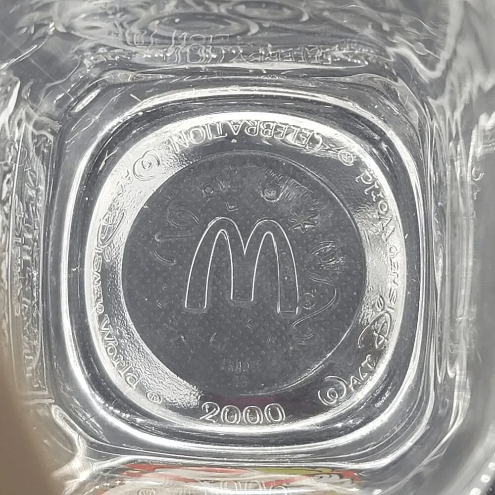 Animal Kingdom Mickey McDonalds Walt Disney World 2000 Celebration 2 Glass Cups